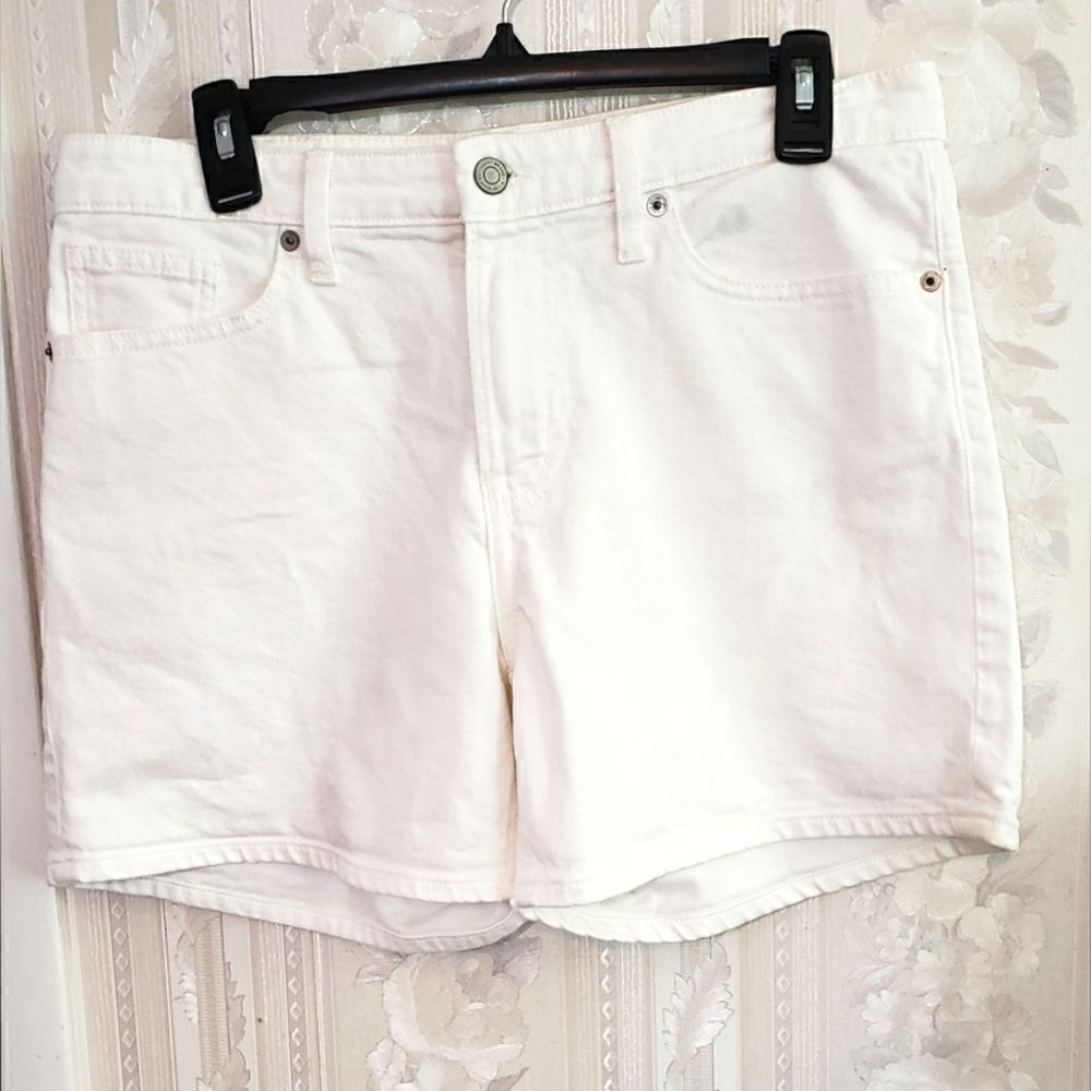Lucky Brand Boyfriend Short 